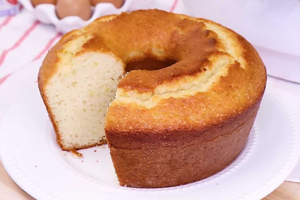 Bolo de Creme de Leite
