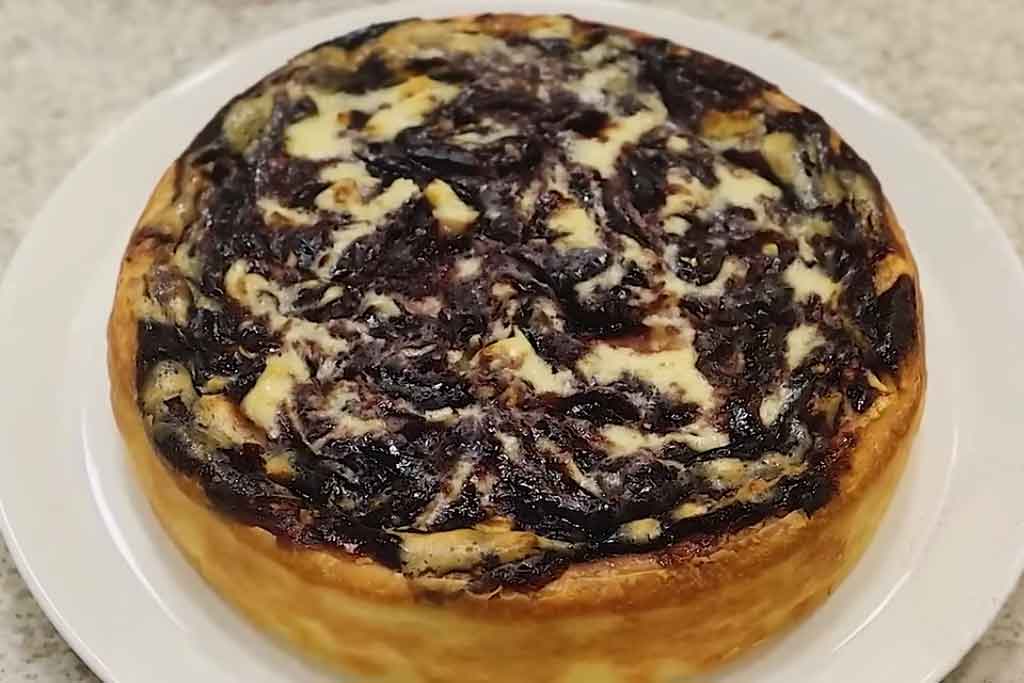 Torta de Queijo com Geleia