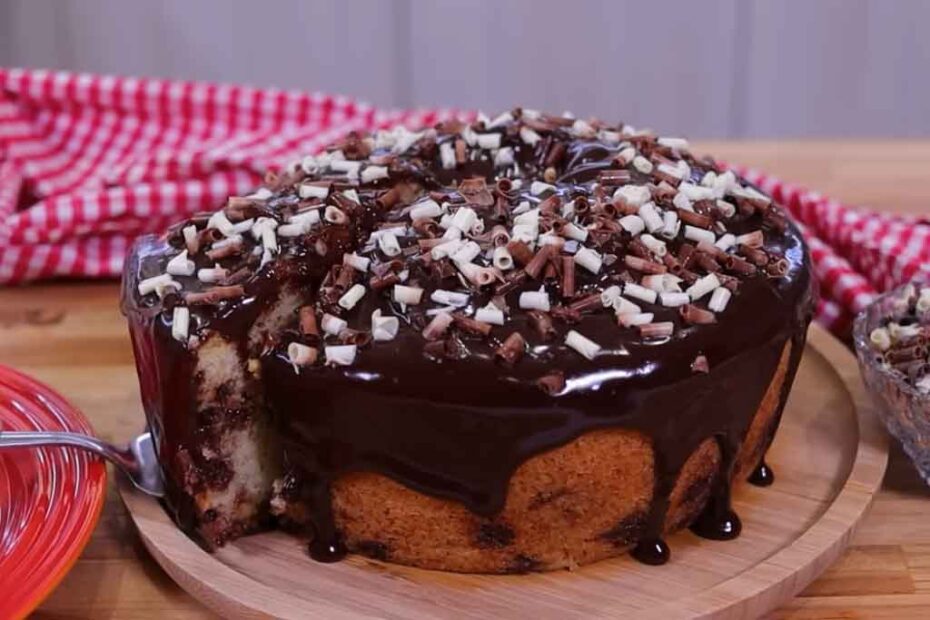 Bolo com Gotas de Chocolate