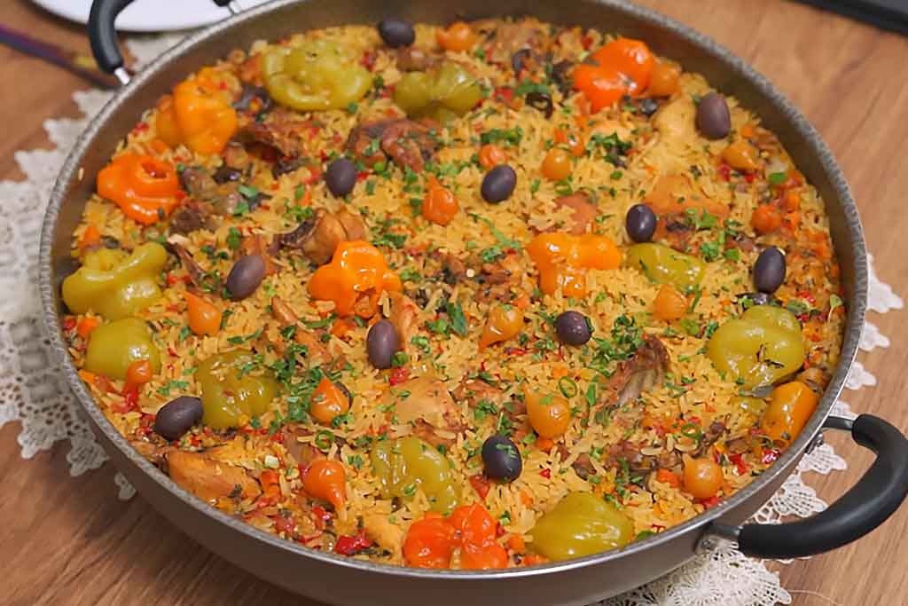 Galinhada Suculenta na Panela Única