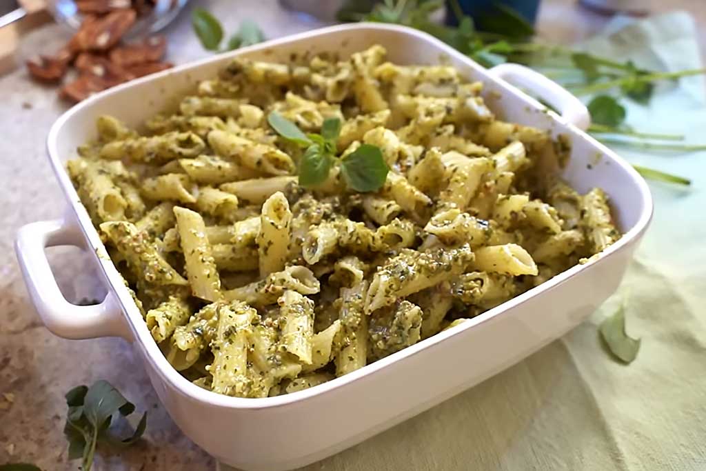 Macarrão ao Pesto
