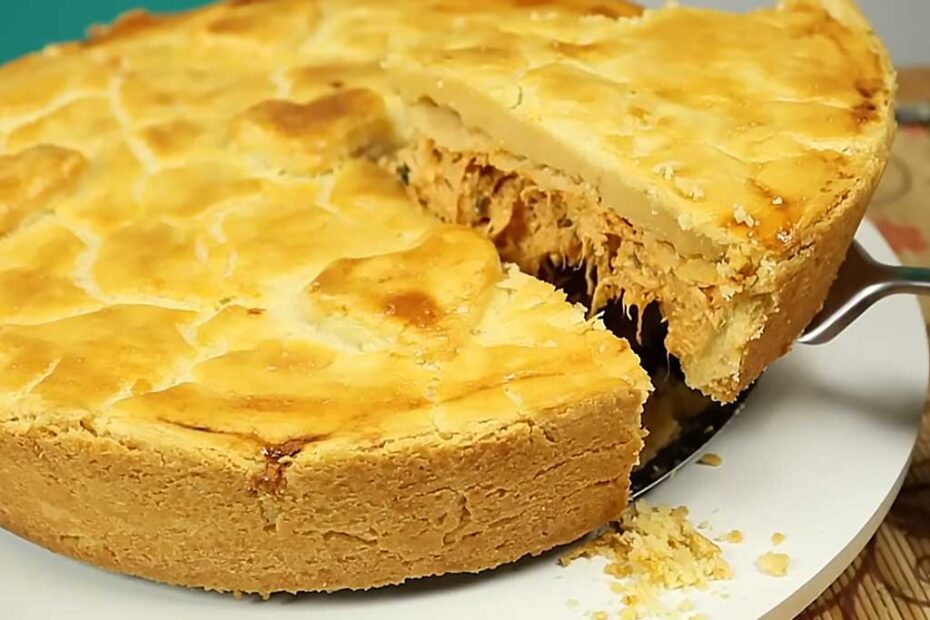 Empadão de Frango com Recheio Cremoso