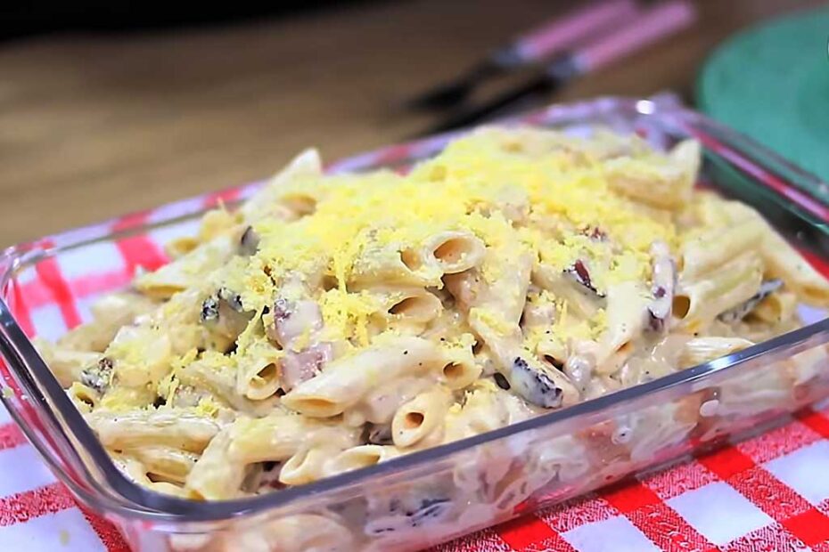 Macarrão com Molho Cremoso de Bacon