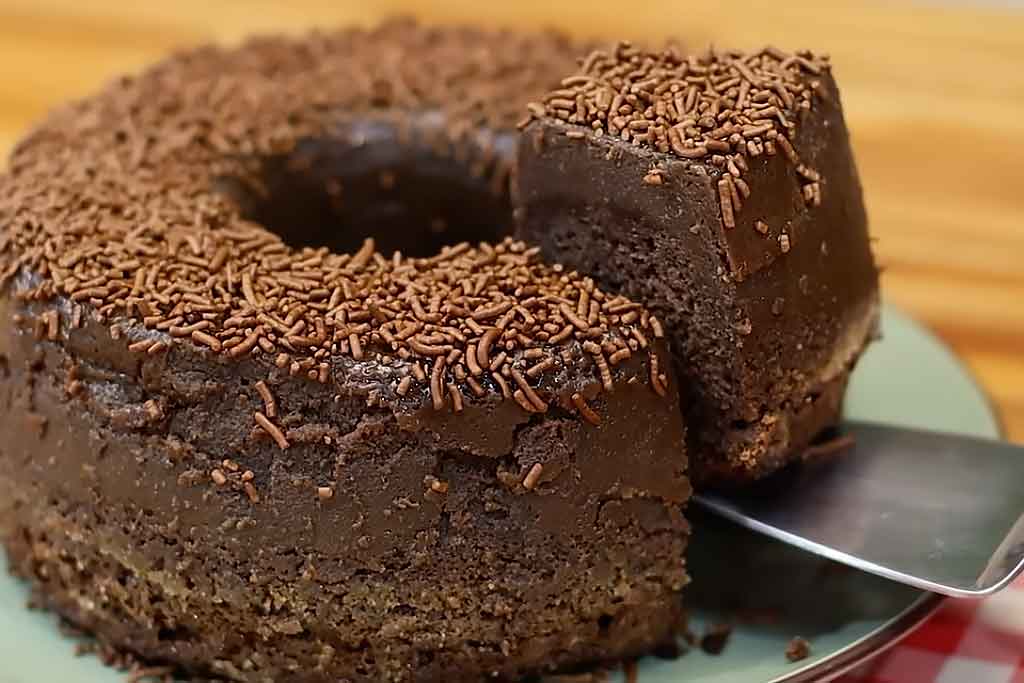 Receita de Bolo Pudim de Brigadeiro