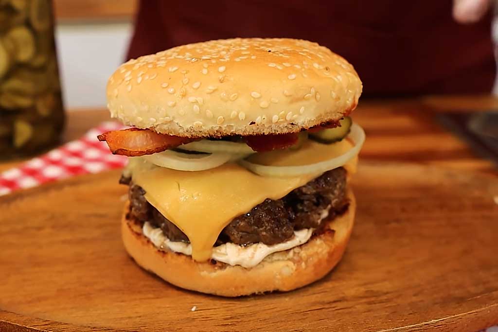 Hambúrguer Caseiro
