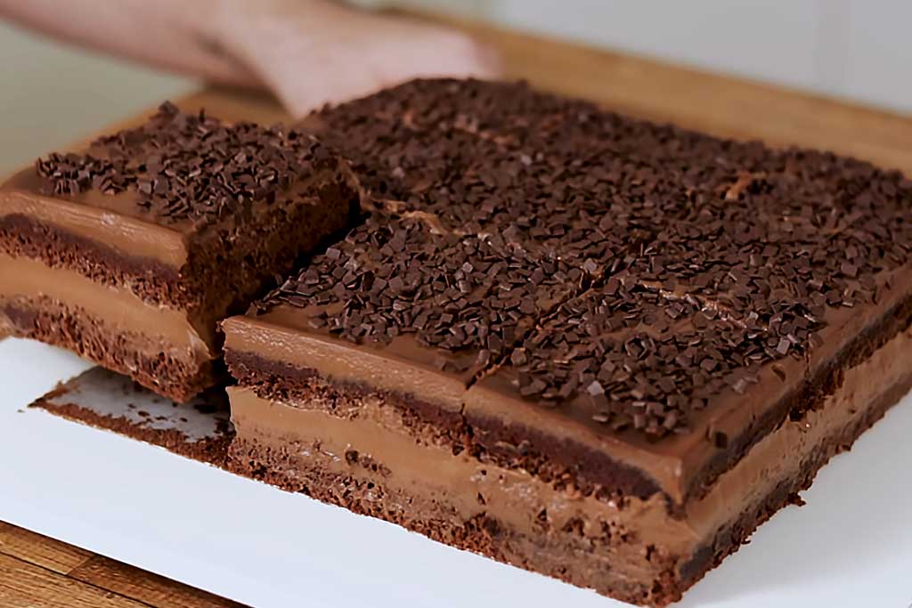 Bolo de Chocolate Gelado de Liquidificador