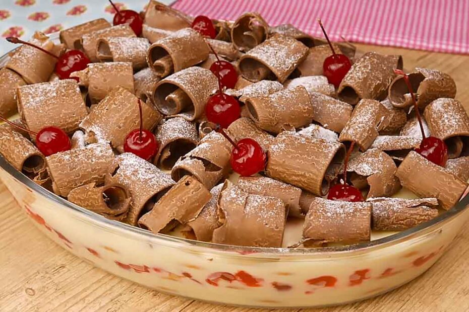 Pavê de Chocolate e Cereja Maraschino