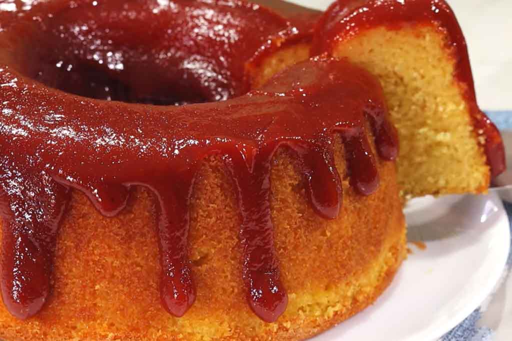 Broa de Milho com Cobertura de Goiabada