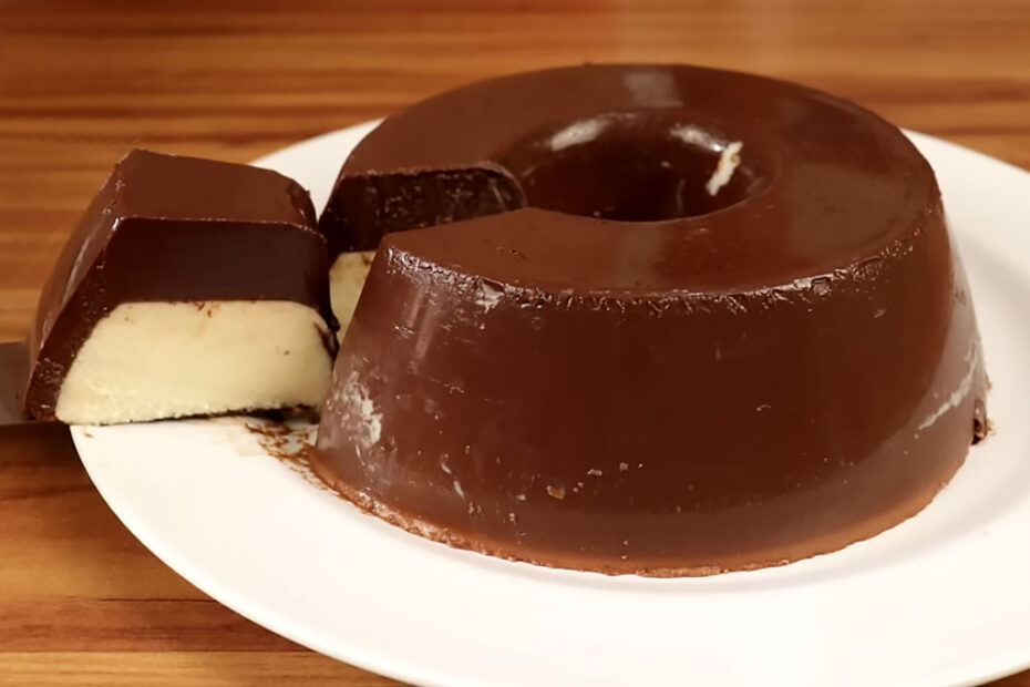 Delicioso Pudim de Chocolate Recheado