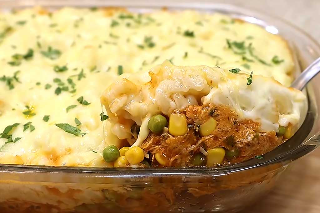 Macarrão Cremoso com Frango