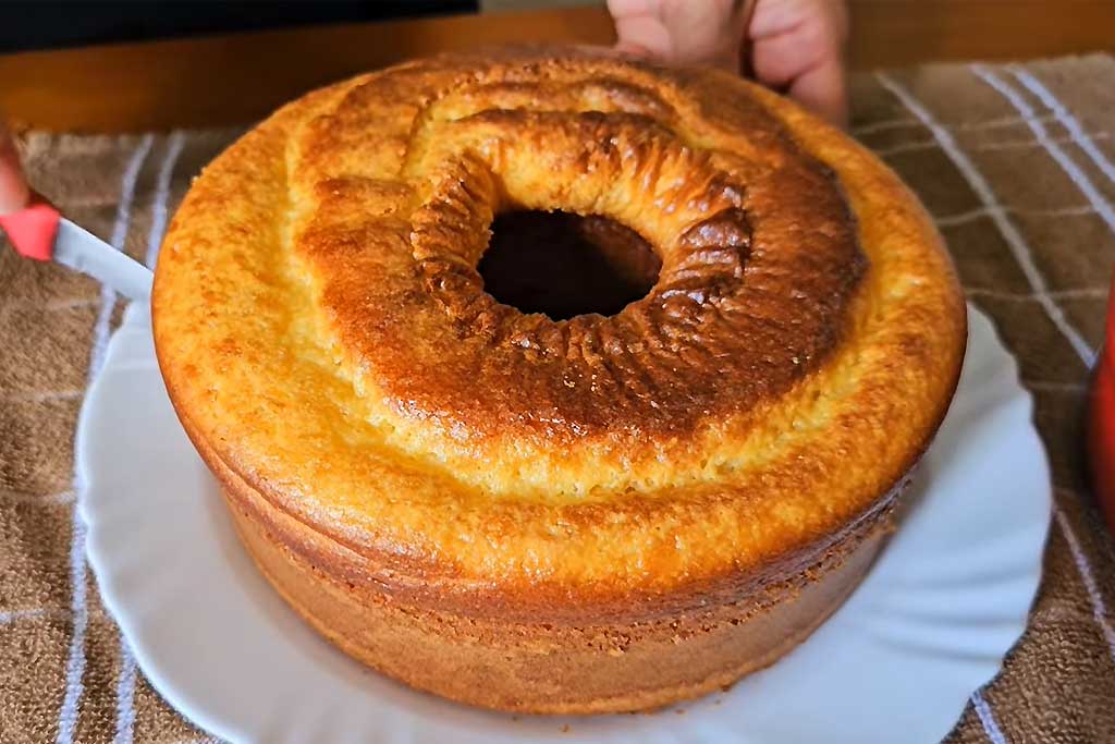  Bolo de Fubá com Amido de Milho