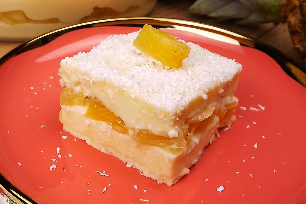 Sobremesa de Abacaxi com Coco