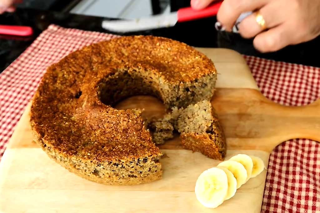 Bolo Fit de Banana e Aveia