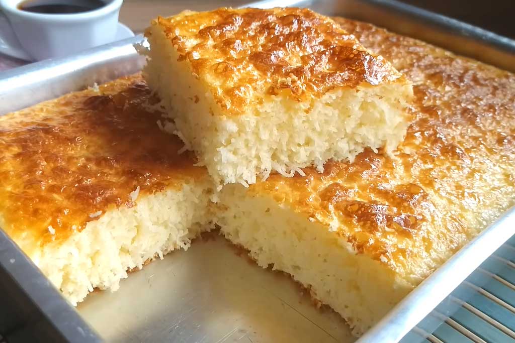 Bolo de Coco Sem Óleo