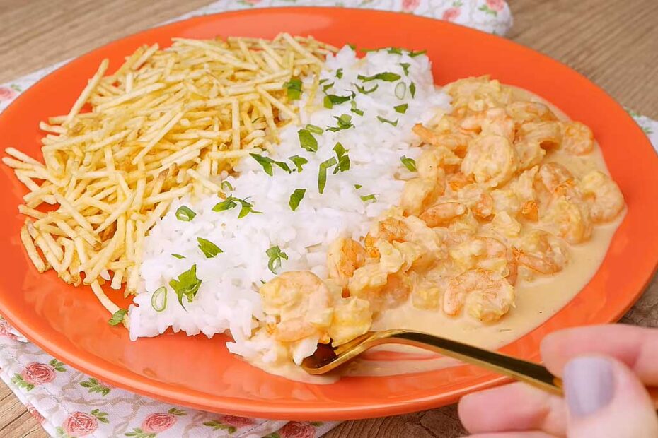 Strogonoff de Camarão Vapt Vupt