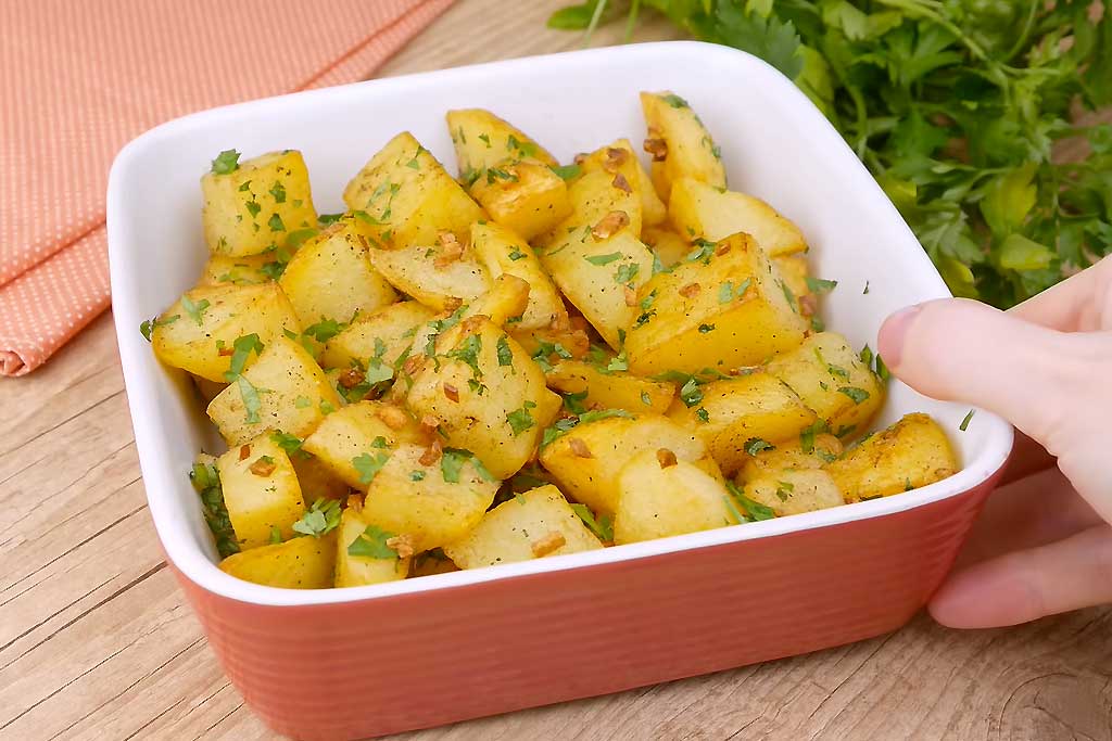 Batata Crocante na Manteiga com Alho
