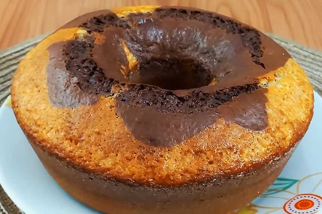 Bolo Mesclado com Dois Ovos