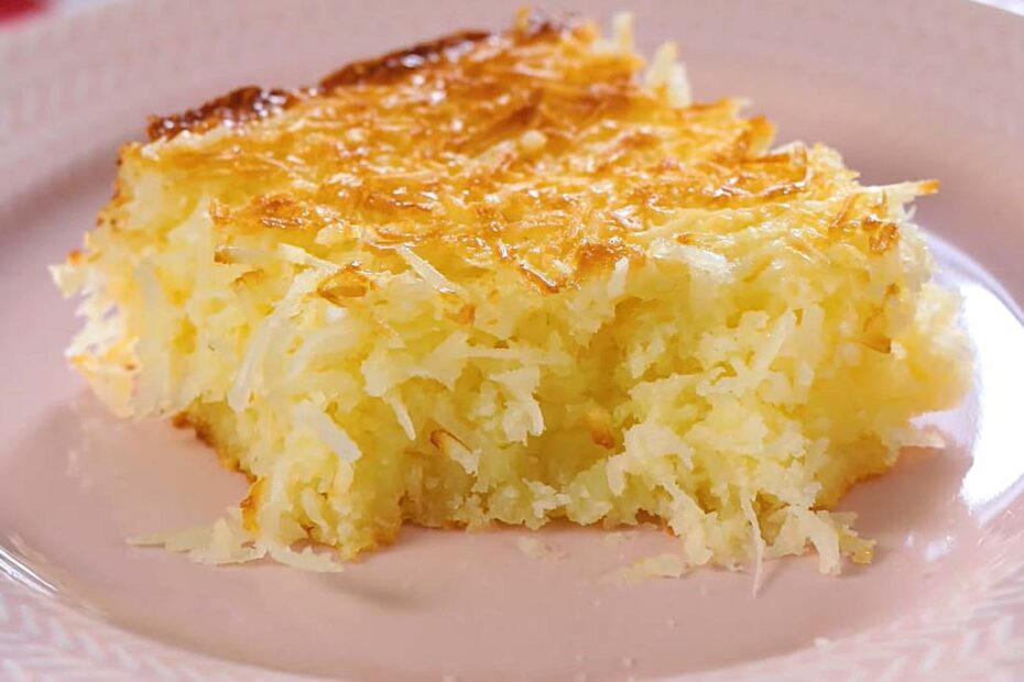 Bolo de Coco Macio e Molhadinho