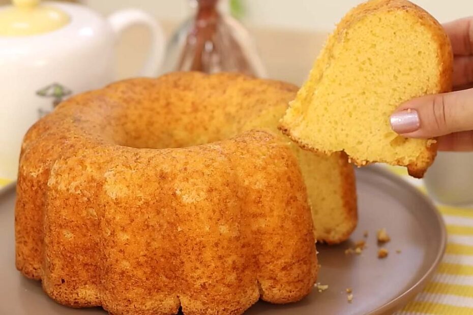 Bolo de Fubá com Iogurte