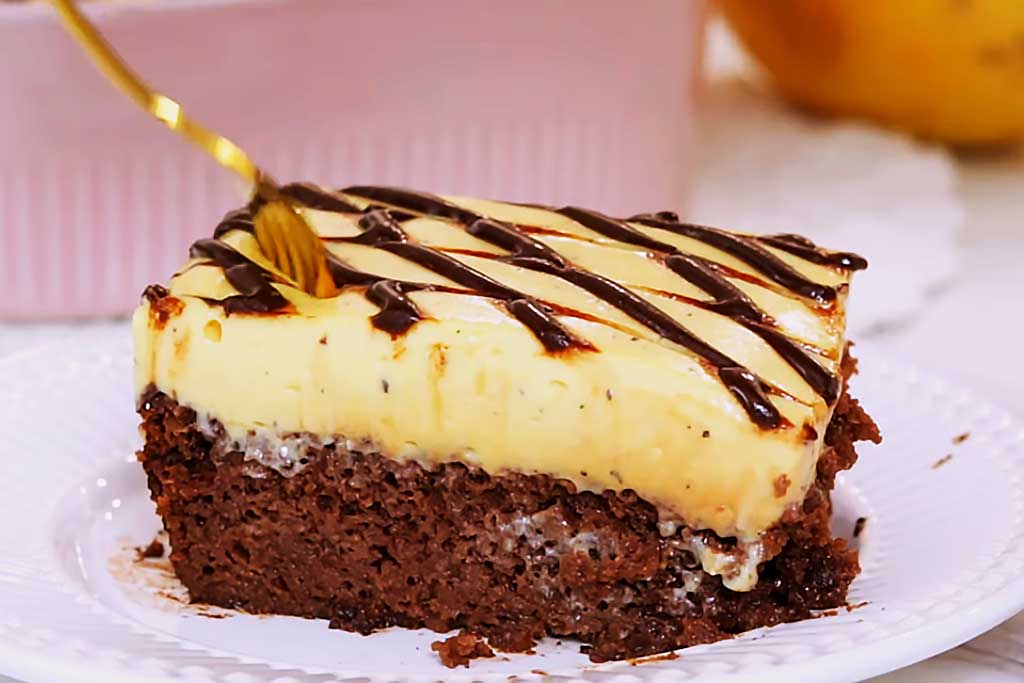 Bolo Gelado de Maracujá Irresistível