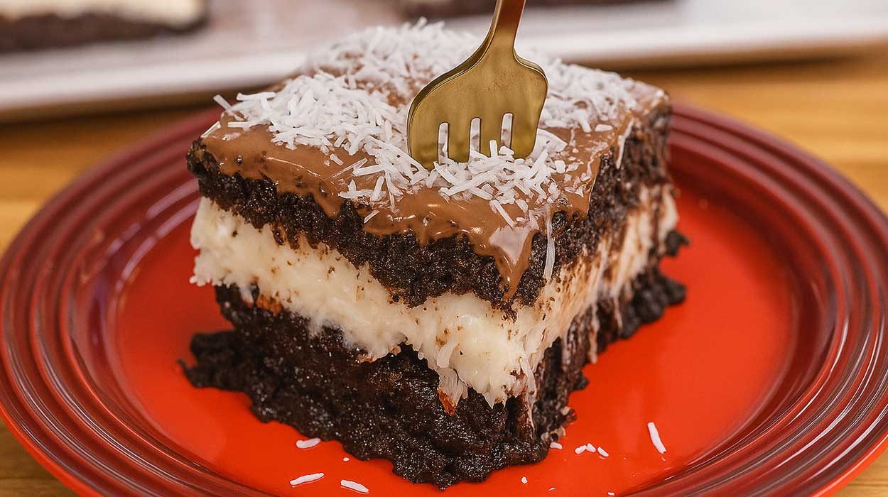 Bolo Gelado Prestígio com Creme