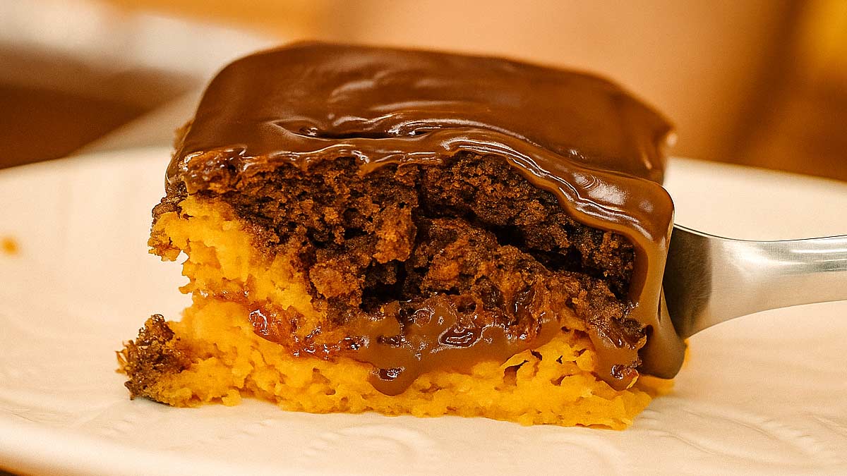 Bolo Mesclado de Cenoura com Chocolate