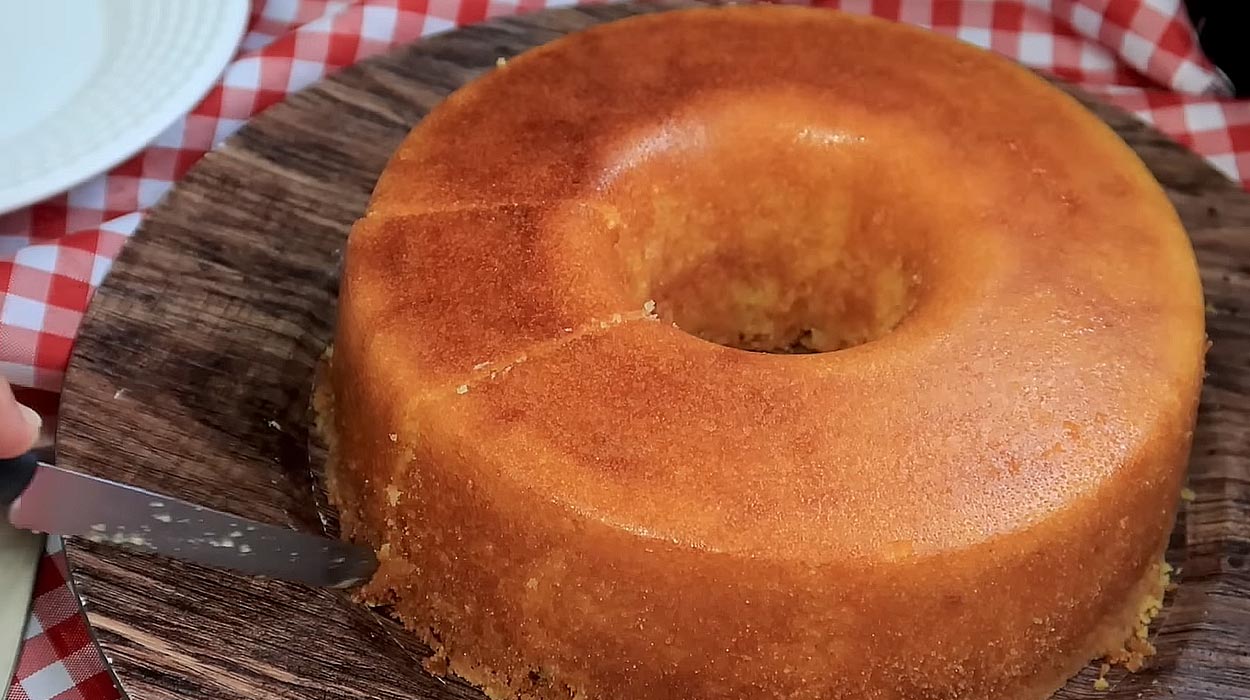 Bolo de Milho Cremoso Fácil