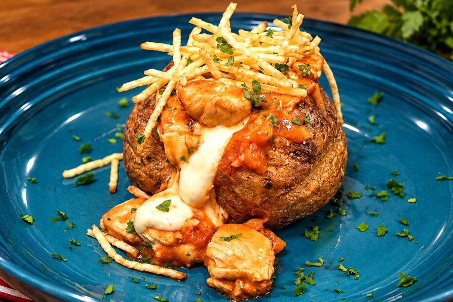 Batata Recheada com Frango e Requeijão